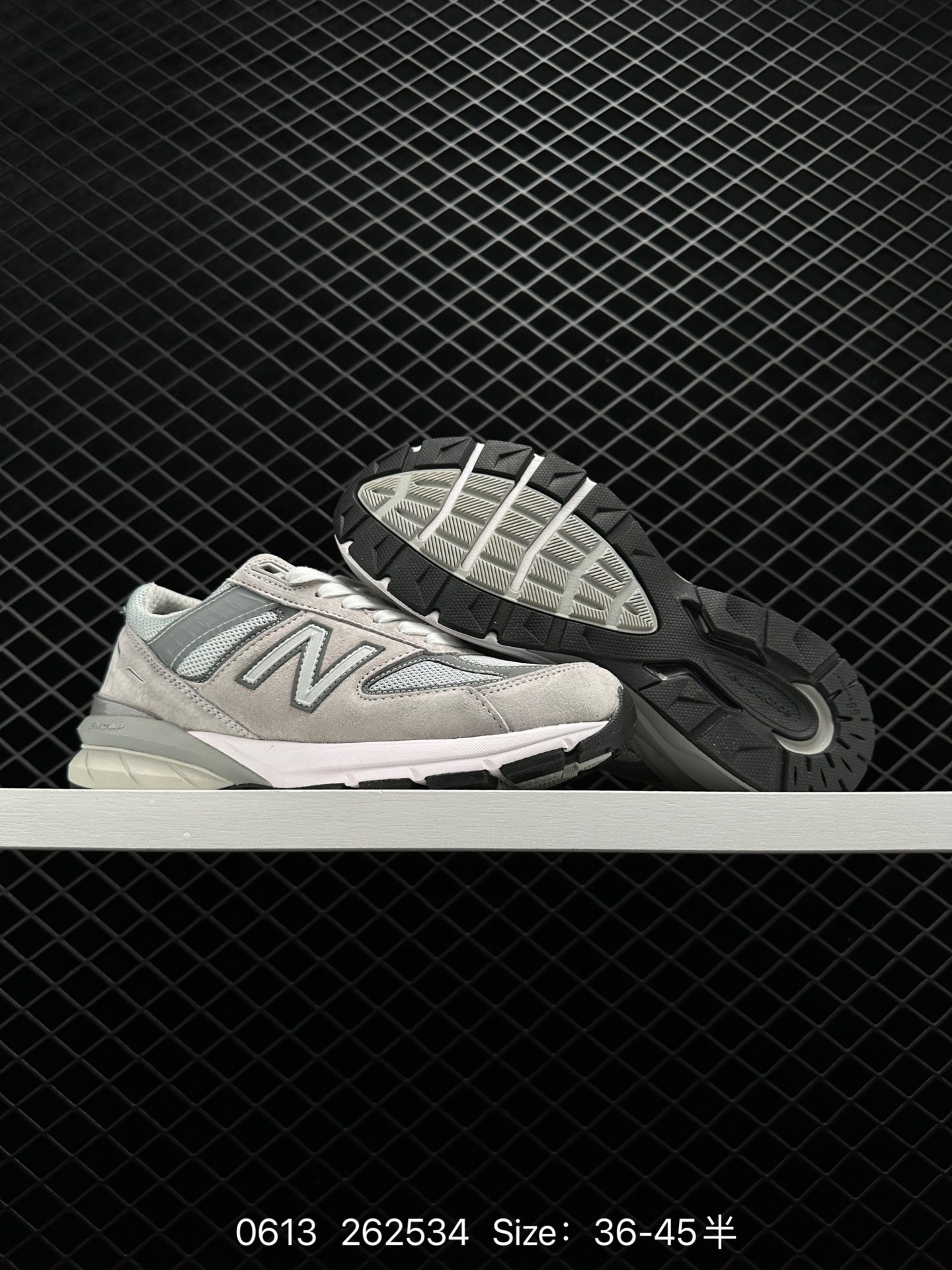New Balance Made in USA M990V3